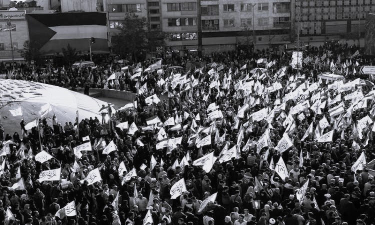 إيران بين ادّعاء نصرة فلسطين وخيانة السلام