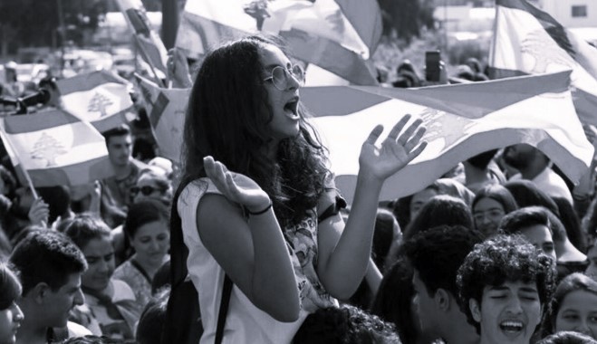 هجرة الشباب اللبناني… حلم مؤجَّل أم ضرورة قاسية؟