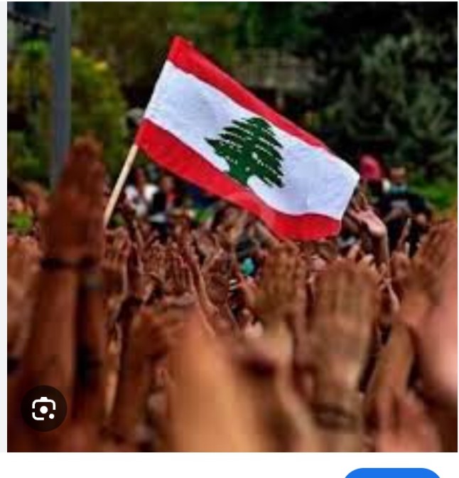 حين يفقد الوطن معناه: هل يصبح البحث عن وطن آخر حقًا إنسانيًا؟